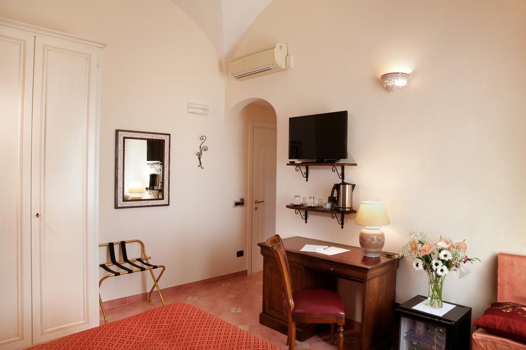 Albergo L'Antico Convitto Amalfi Exterior photo