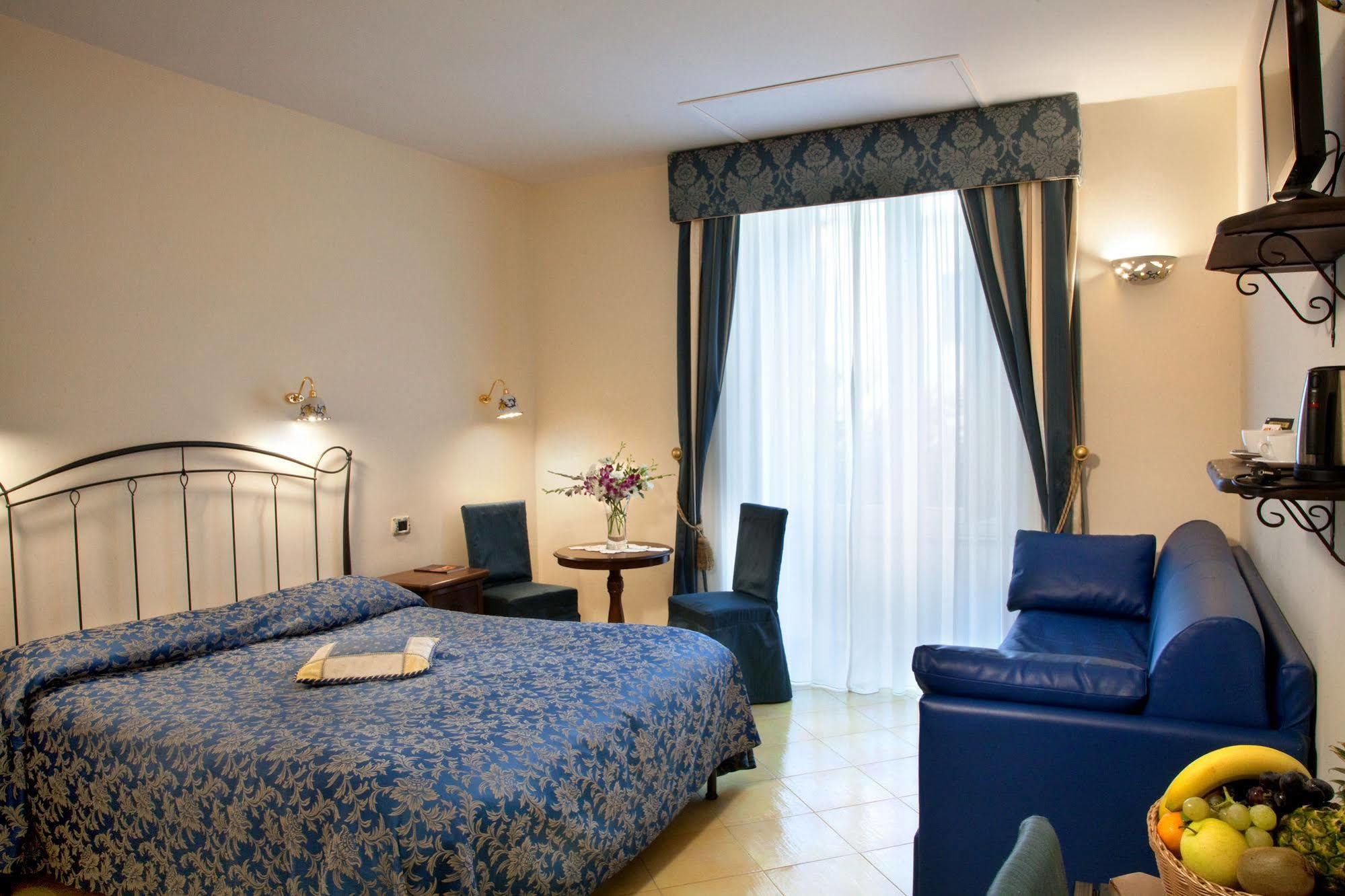 Albergo L'Antico Convitto Amalfi Exterior photo